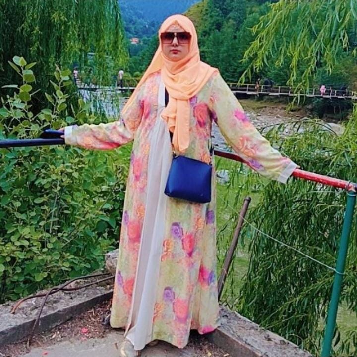 Ms Lubna Fazal